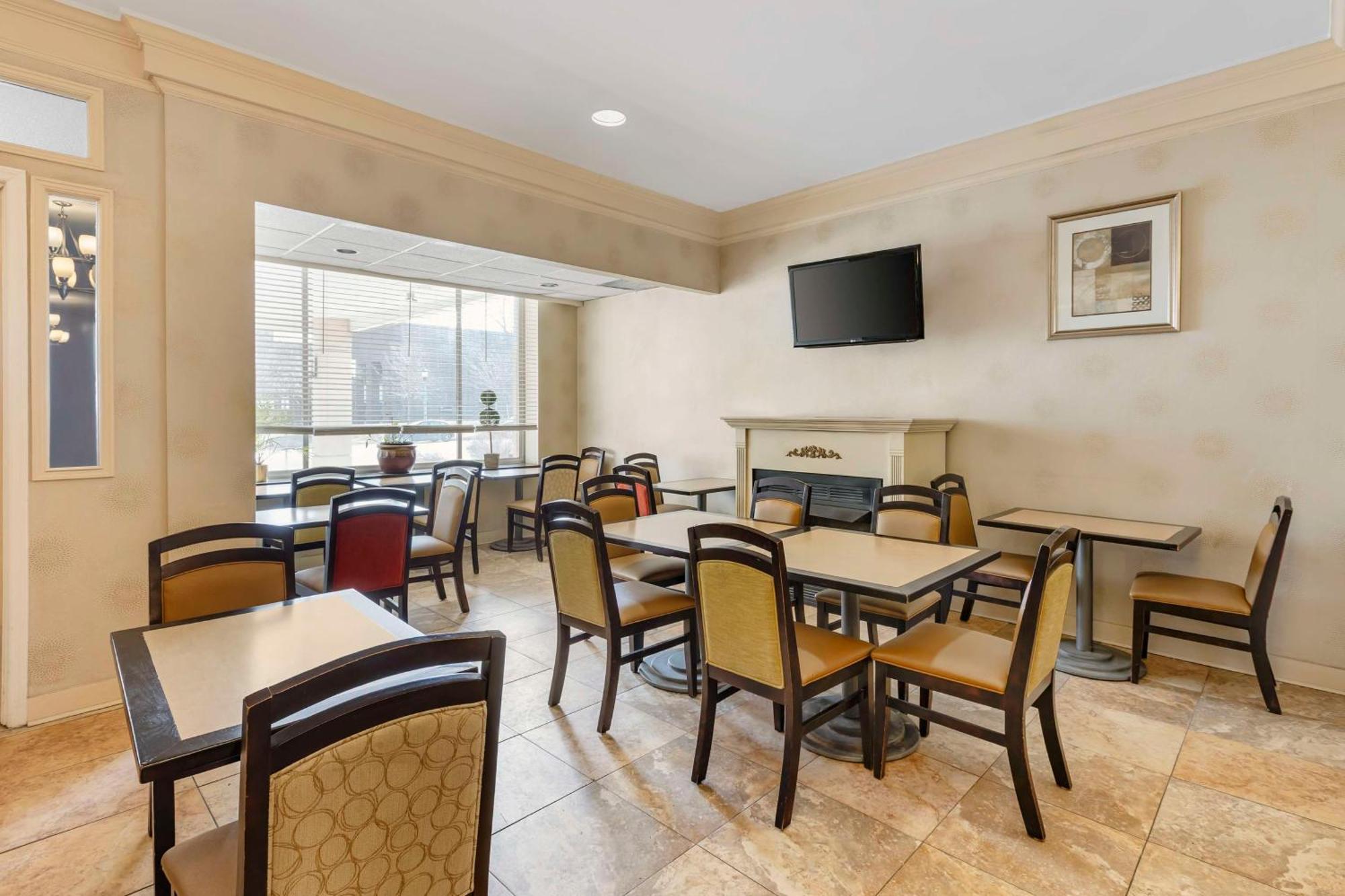 Best Western Watertown/Fort Drum Exteriér fotografie